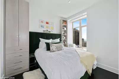 118 E Erie Street #29F, Chicago, IL 60611 - Photo 11