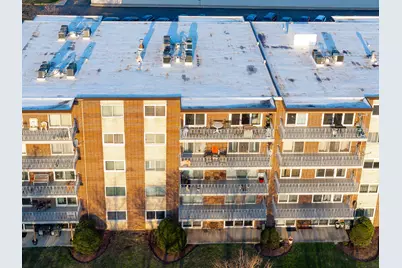 2900 Maple Avenue #19E, Downers Grove, IL 60515 - Photo 3