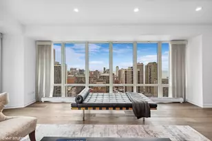 57 E Delaware Pl, Chicago, IL 60611 - Photo 5