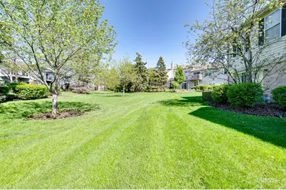 1788 Grove Avenue, Schaumburg, IL 60193 - Photo 23