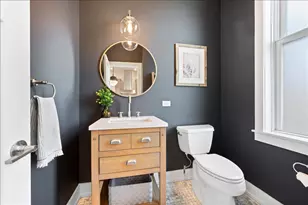 2710 N Sacramento Ave, Chicago, IL 60647 - Photo 19