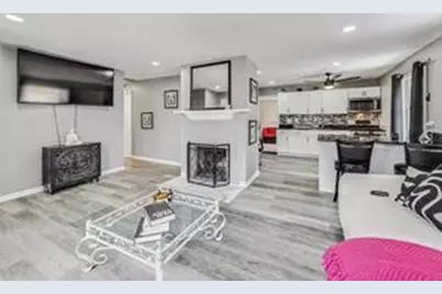 318 Marquette Street, Park Forest, IL 60466 - Photo 5