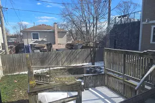 11223 S Longwood Dr, Chicago, IL 60643 - Photo 7