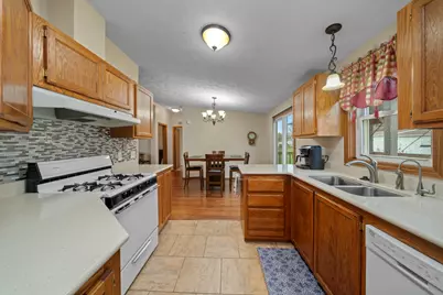 216 Meadowlark Lane, Sandwich, IL 60548 - Photo 11