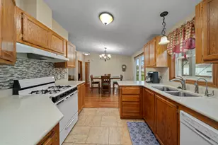 216 Meadowlark Ln, Sandwich, IL 60548 - Photo 11