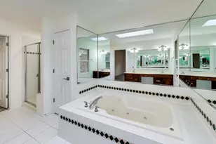 325 N Water St, Batavia, IL 60510 - Photo 15