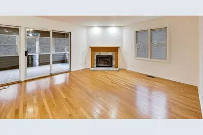 325 N Water Street #325, Batavia, IL 60510 - Photo 11