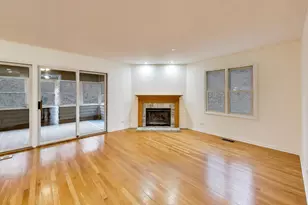 325 N Water St, Batavia, IL 60510 - Photo 11