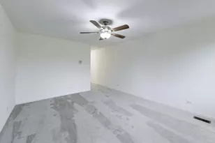 325 N Water St, Batavia, IL 60510 - Photo 13