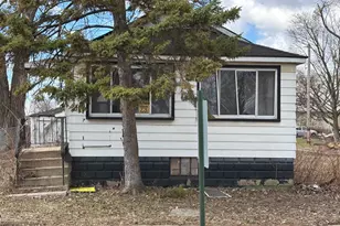 15316 4th Ave, Phoenix, IL 60426 - Photo 1