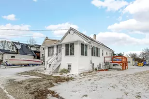 38717 N Lake St, Antioch, IL 60002 - Photo 21