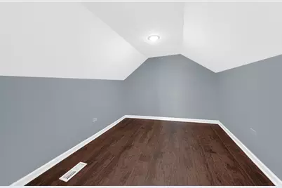 38717 N Lake Street, Antioch, IL 60002 - Photo 11