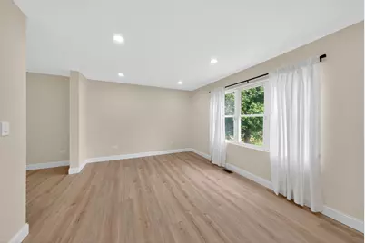 1324 Demmond Street, Joliet, IL 60432 - Photo 7