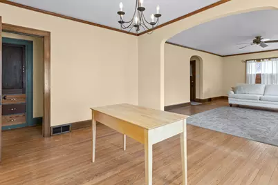 412 Welty Avenue, Rockford, IL 61107 - Photo 9