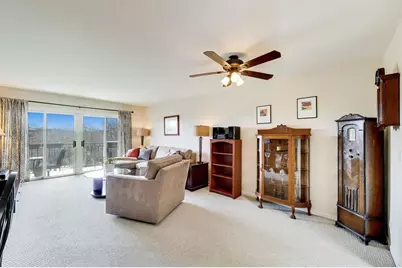 3940 W Bryn Mawr Avenue #501, Chicago, IL 60659 - Photo 7