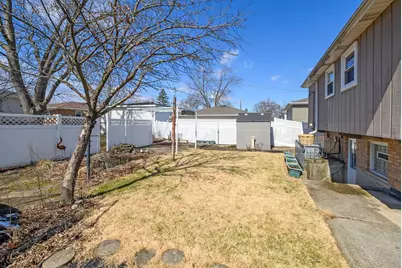 15120 Springfield Avenue, Midlothian, IL 60445 - Photo 17