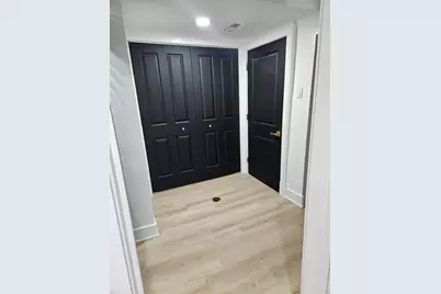 5402 N Mobile Avenue, Chicago, IL 60630 - Photo 27