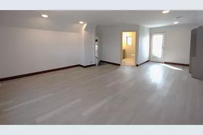 8806 Trask Bridge Road, Rockford, IL 61101 - Photo 19