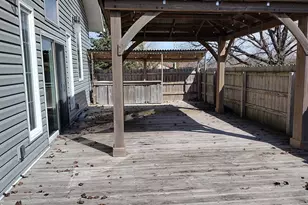 8806 Trask Bridge Rd, Rockford, IL 61101 - Photo 9