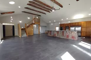 8806 Trask Bridge Rd, Rockford, IL 61101 - Photo 5