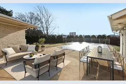 2019 E Avon Lane, Arlington Heights, IL 60004 - Photo 47