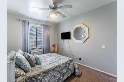 5G Fernwood Drive, Bolingbrook, IL 60440 - Photo 11