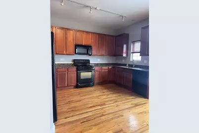 [Address not provided], Melrose Park, IL 60160 - Photo 11