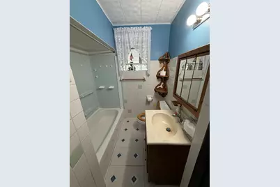 7445 W Winona Street, Harwood Heights, IL 60706 - Photo 11