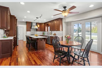 1864 Slippery Rock Road, Naperville, IL 60565 - Photo 9