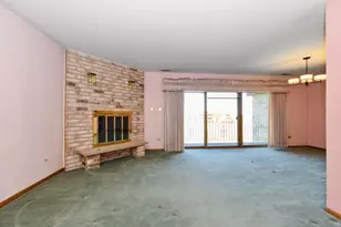 15704 Deerfield Ct, Orland Park, IL 60462 - Photo 3