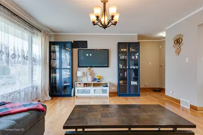 10817 S Oak Park Avenue, Worth, IL 60482 - Photo 3