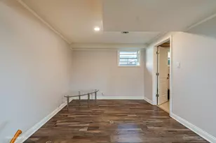 10817 S Oak Park Ave, Worth, IL 60482 - Photo 19