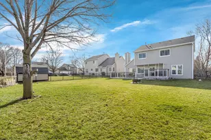 1475 Misthaven Ln, Elgin, IL 60123 - Photo 11