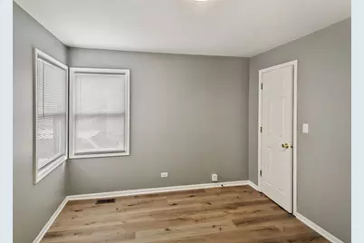 14500 Sawyer Avenue, Midlothian, IL 60445 - Photo 17