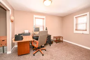 2737 Gabriel Ave, Zion, IL 60099 - Photo 17