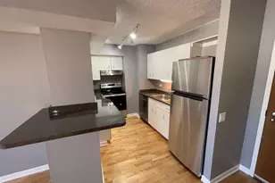 2800 N Orchard St, Chicago, IL 60657 - Photo 3