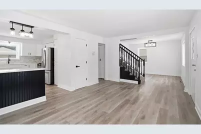 3645 177th Place, Lansing, IL 60438 - Photo 3