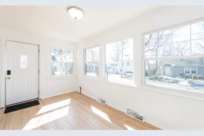 33771 N 2nd Street, Grayslake, IL 60030 - Photo 5