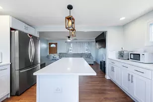 4519 W 90th Pl, Hometown, IL 60456 - Photo 5