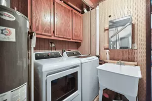 736 Cypress Ln, Carol Stream, IL 60188 - Photo 21