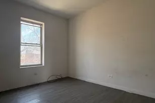 6725 S Eberhart Ave, Chicago, IL 60637 - Photo 11