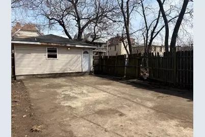 6725 S Eberhart Avenue, Chicago, IL 60637 - Photo 15