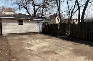 6725 S Eberhart Ave, Chicago, IL 60637 - Photo 15