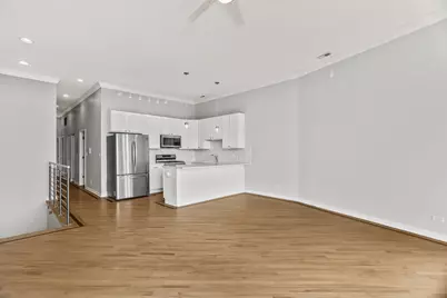 2625 W Chicago Avenue #4, Chicago, IL 60622 - Photo 5