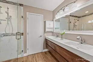 1633 Pebble Beach Cir, Elgin, IL 60123 - Photo 15