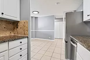 2201 S Highland Ave, Lombard, IL 60148 - Photo 5