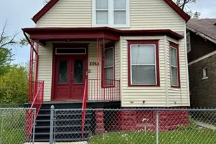 10749 S State St, Chicago, IL 60628 - Photo 3