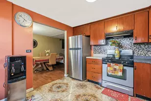 3924 167th Pl, Country Club Hills, IL 60478 - Photo 5