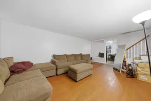 2247 E 96th St, Chicago, IL 60617 - Photo 9