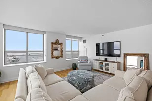 474 N Lake Shore Dr, Chicago, IL 60611 - Photo 5